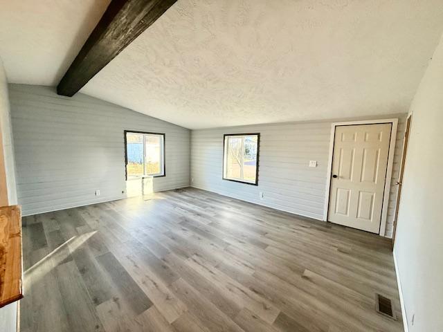 209 Coon St E, Redwood Falls, MN 56283
