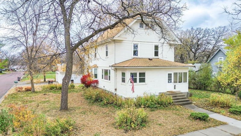 526 S Minnesota St, Redwood Falls, MN 56283