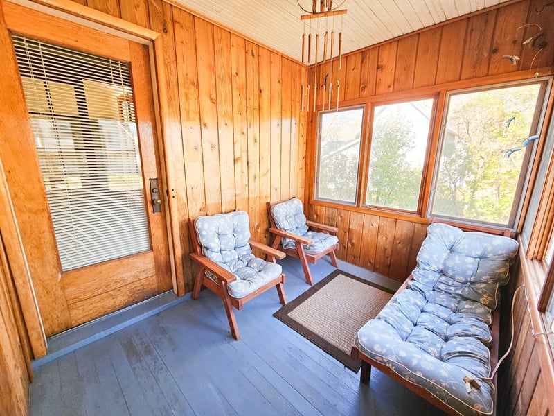 526 S Minnesota St, Redwood Falls, MN 56283