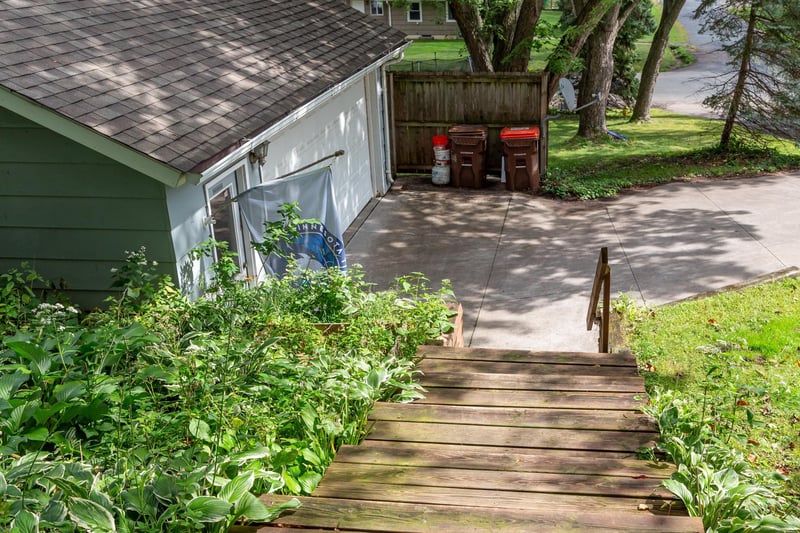 540 2nd Ave S, Bayport, MN 55003