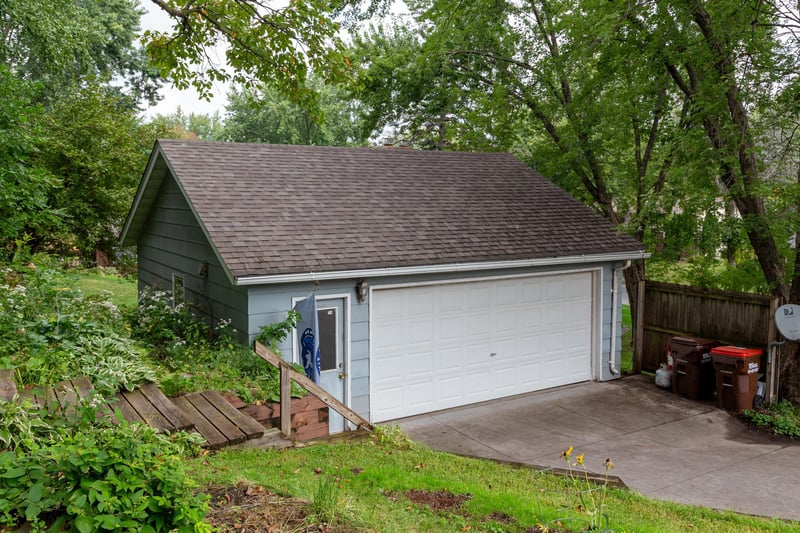 540 2nd Ave S, Bayport, MN 55003