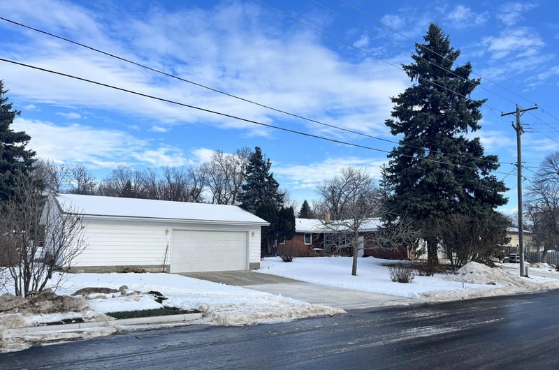 205 Pleasant Ave W, Atwater, MN 56209