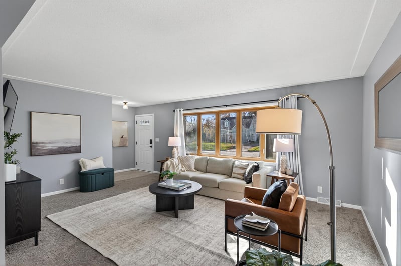 319 Jefferson Ave S, Edina, MN 55343