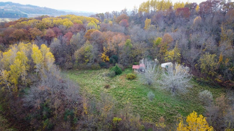 S3399 County Road P, Fountain City, WI 54629