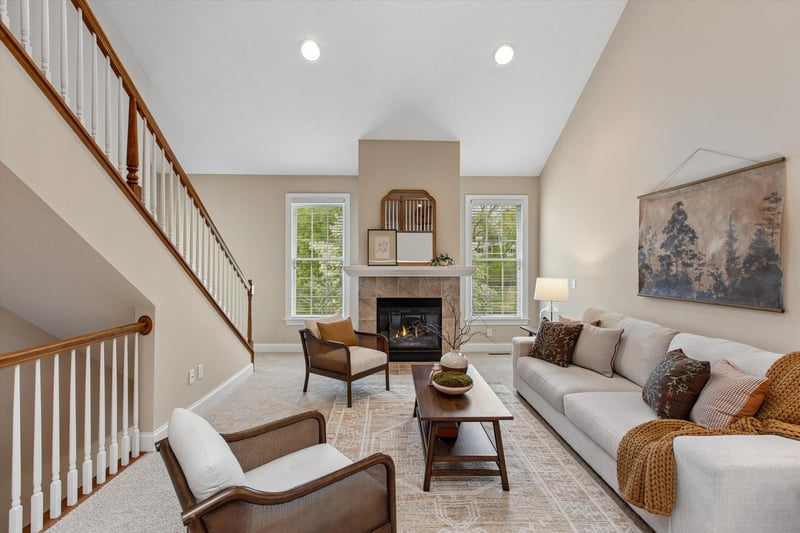 4902 Steeplechase Ct #35, Eagan, MN 55122