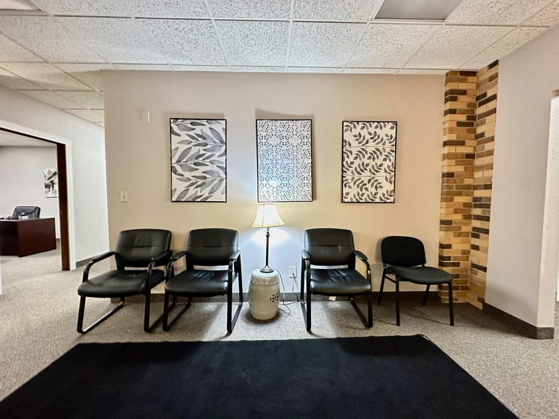 125 W Lincoln Ave #Suite 3, Fergus Falls, MN 56537