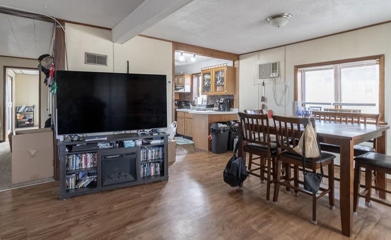 521 Webster Ave, North Mankato, MN 56003
