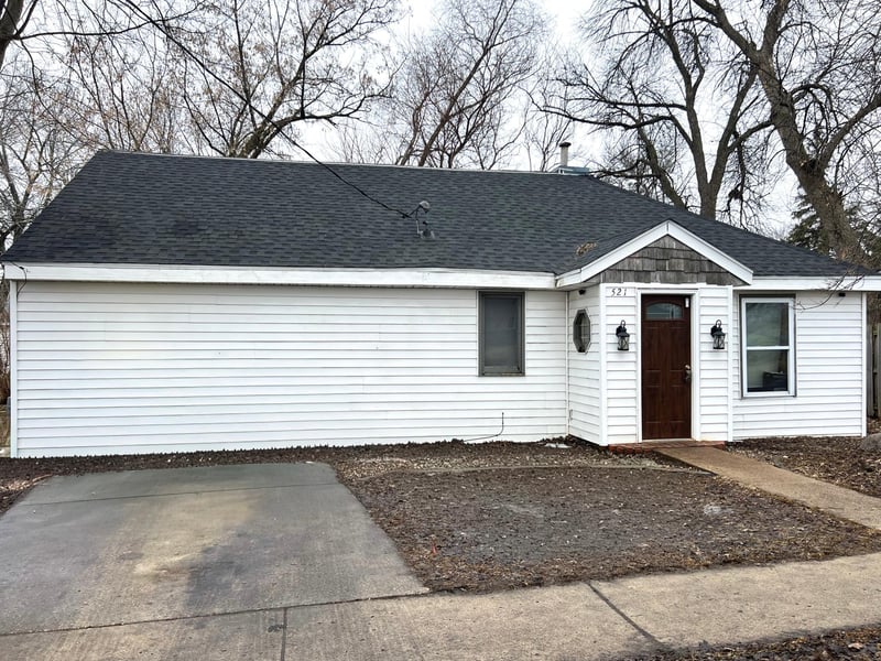 521 Webster Ave, North Mankato, MN 56003