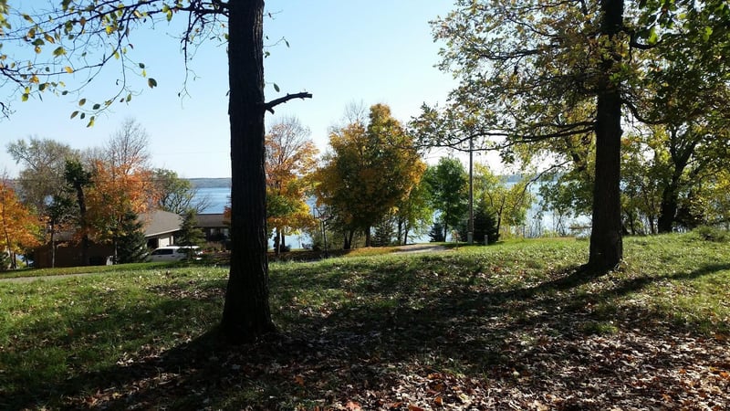 897 White Clover Beach Rd, Detroit Lakes, MN 56501