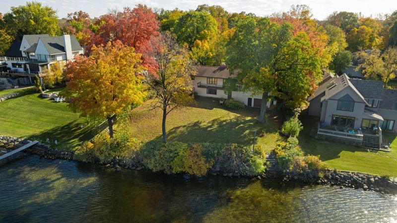 36 x Interlachen Ct, Excelsior, MN 55331