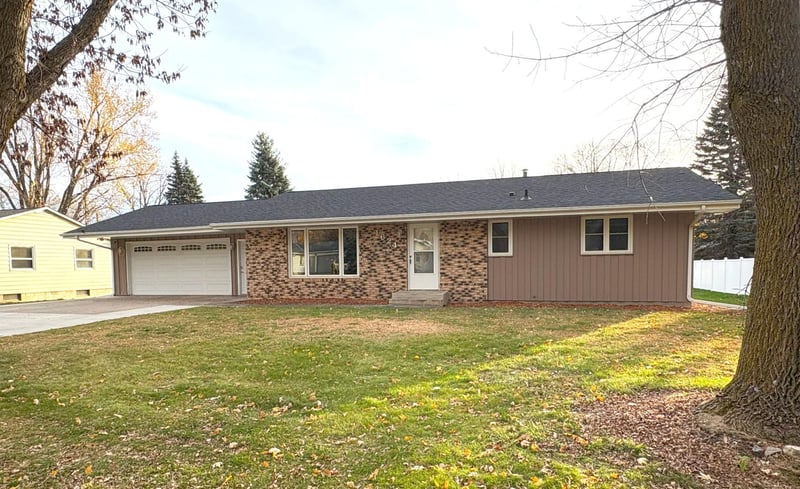 1624 N 5th St, Montevideo, MN 56265