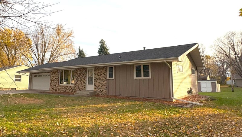 1624 N 5th St, Montevideo, MN 56265