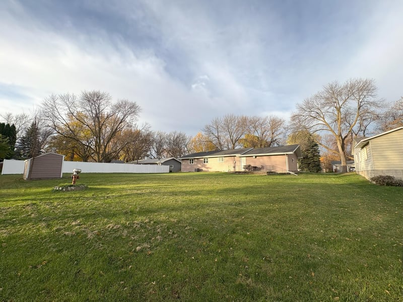 1624 N 5th St, Montevideo, MN 56265