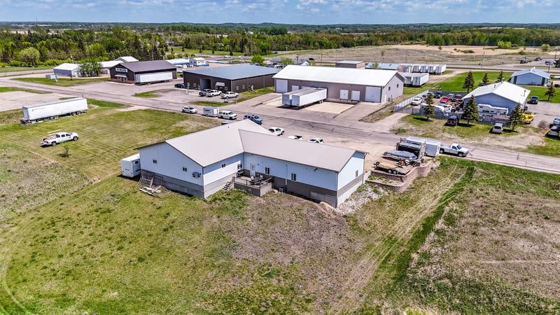 1632 Dan St, Detroit Lakes, MN 56501