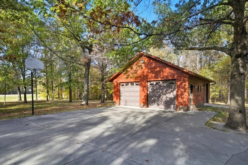 12128 County Road 30, Staples, MN 56479
