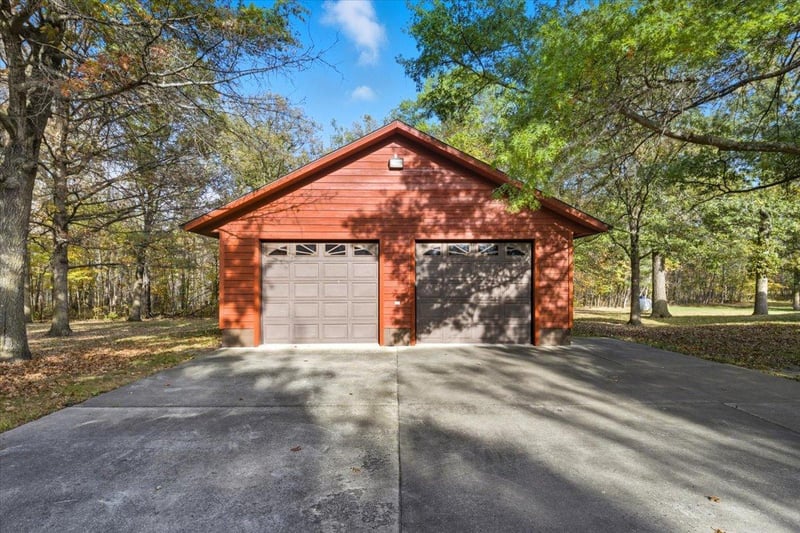 12128 County Road 30, Staples, MN 56479