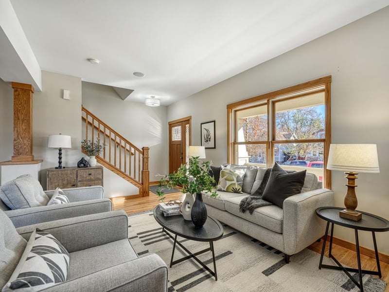 799 Manomin Ave, Saint Paul, MN 55107