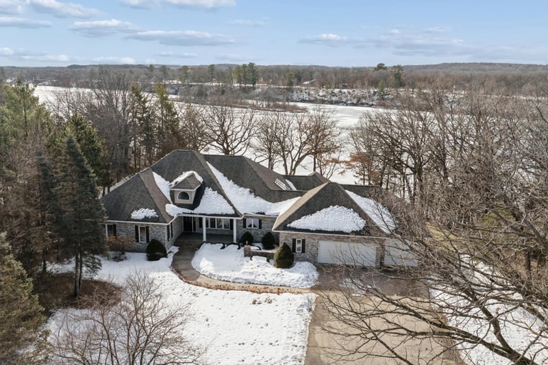 4100 Ricecliff Ln NW, Rice, MN 56367