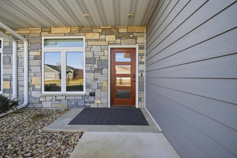 3007 15th Ave SW, Austin, MN 55912
