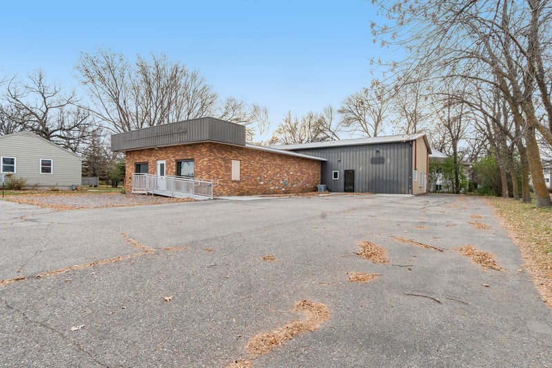 2020 Fillmore St, Alexandria, MN 56308