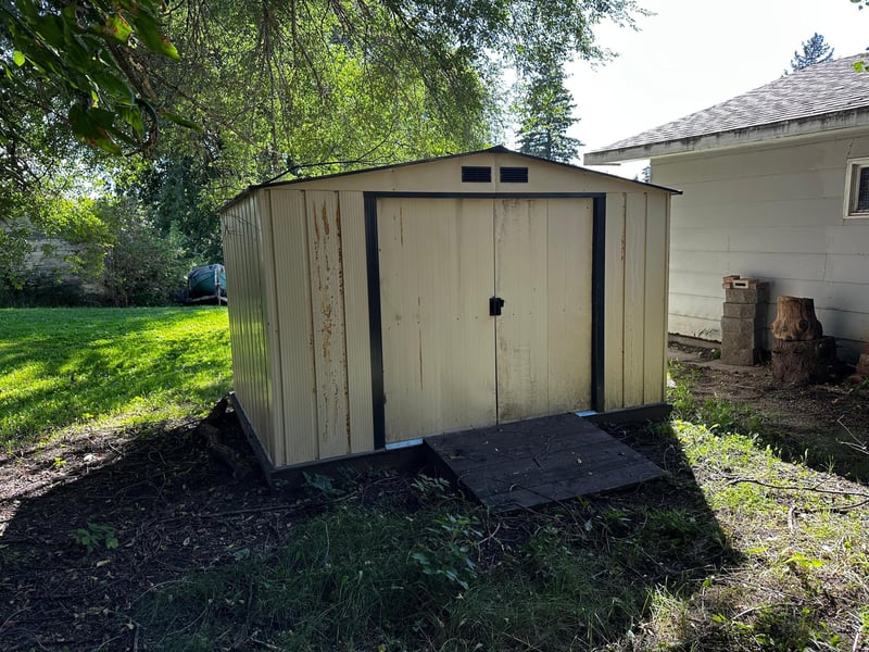 401 E Broadway St, Starbuck, MN 56381