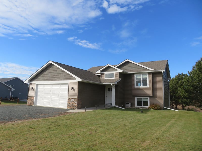 1009 188th St, Dresser, WI 54009