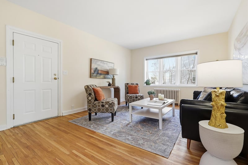 3136 W Bde Maka Ska Blvd #201, Minneapolis, MN 55416