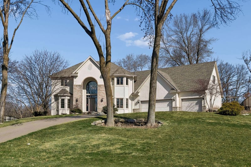 16870 Creek Ridge Trl, Minnetonka, MN 55345