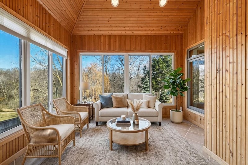 16870 Creek Ridge Trl, Minnetonka, MN 55345