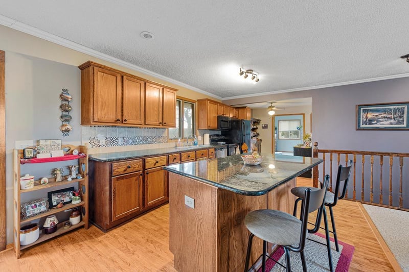 33599 322nd St, Le Sueur, MN 56058