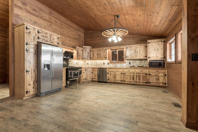 42748 Long Lake Rd, Ottertail, MN 56571
