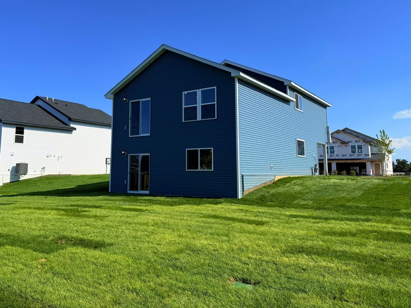 7707 Birch St, Clear Lake, MN 55319