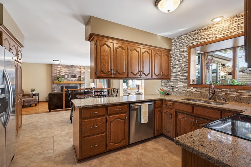 3435 Rosewood Ln N, Plymouth, MN 55441