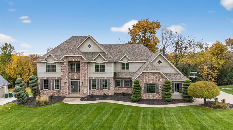 910 Wicklow Ln SW, Rochester, MN 55902