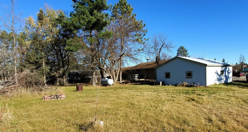 251 Lakin Ave SW, Kelliher, MN 56650