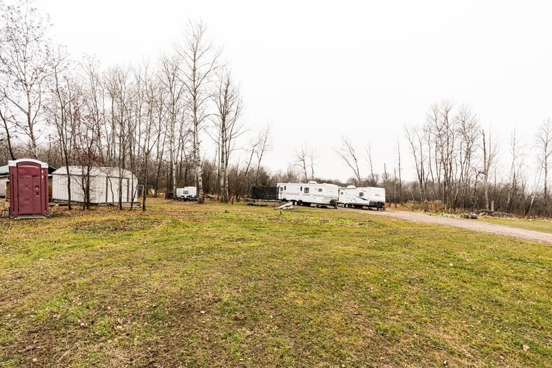12957 Central Ave, Milaca, MN 56353