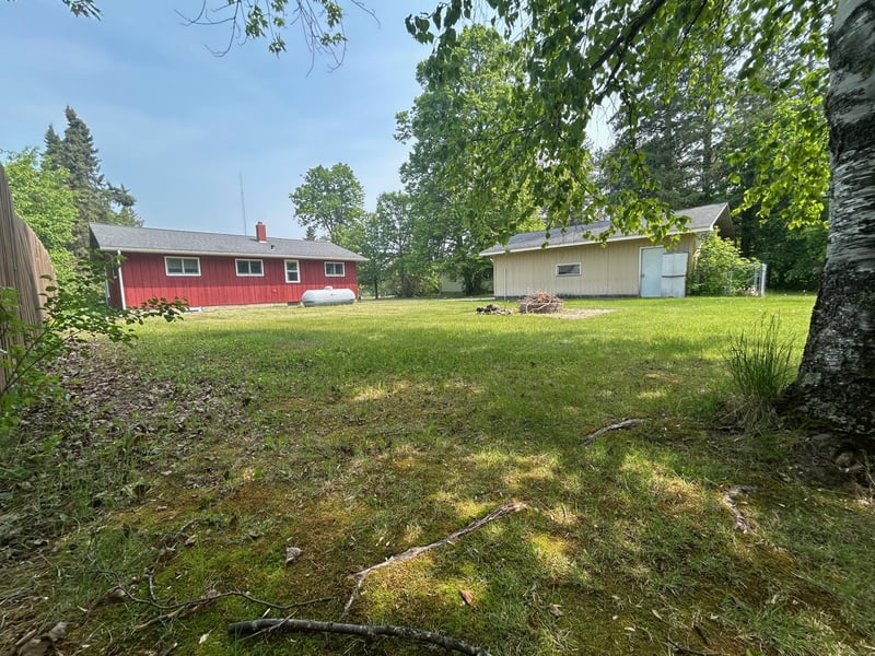 518 Main St W, Kelliher, MN 56650