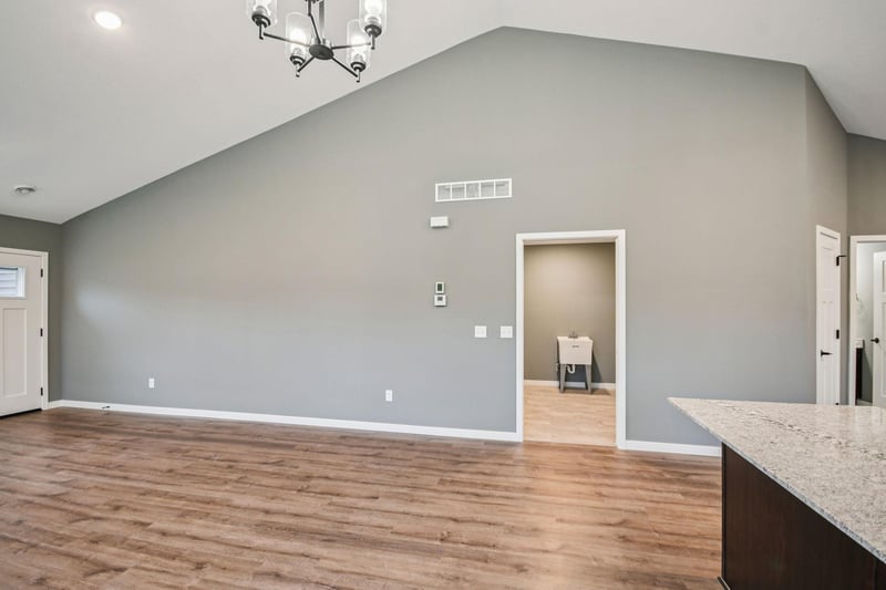 911 Gable St, Taylors Falls, MN 55084