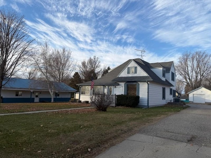 404 Melby Ave, Ashby, MN 56309