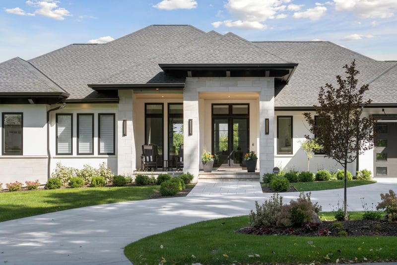 460 Indian Hill Rd, Chanhassen, MN 55317