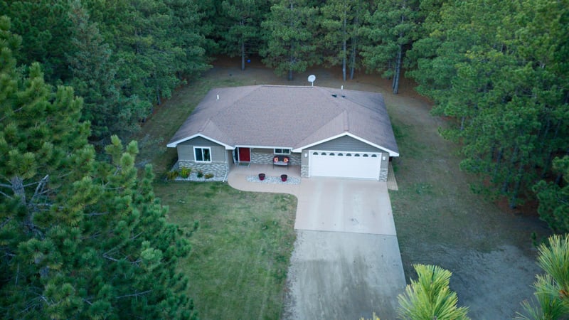 36915 Oak Point Dr, New York Mills, MN 56567