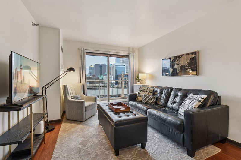 401 S 1st St #1104, Minneapolis, MN 55401