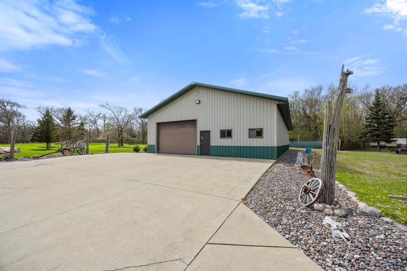 18494 County Road 30, Elk River, MN 55330