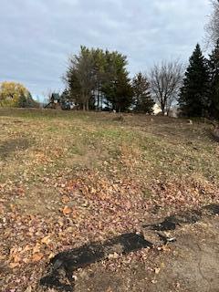 13800 Forest Hill Rd, Eden Prairie, MN 55346