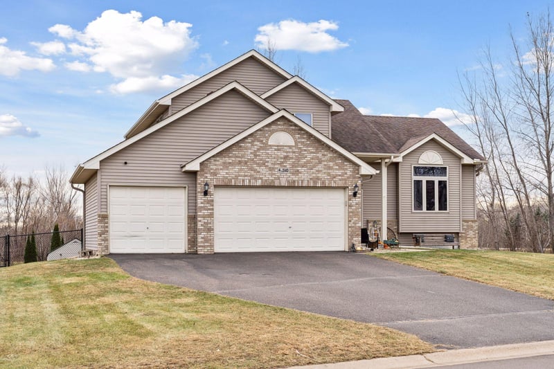 3140 228th Ln NW, Oak Grove, MN 55005