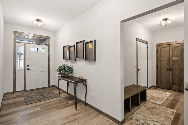 18050 100th Ct N, Maple Grove, MN 55311