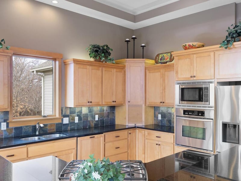 19099 Highview Ct, Prior Lake, MN 55372