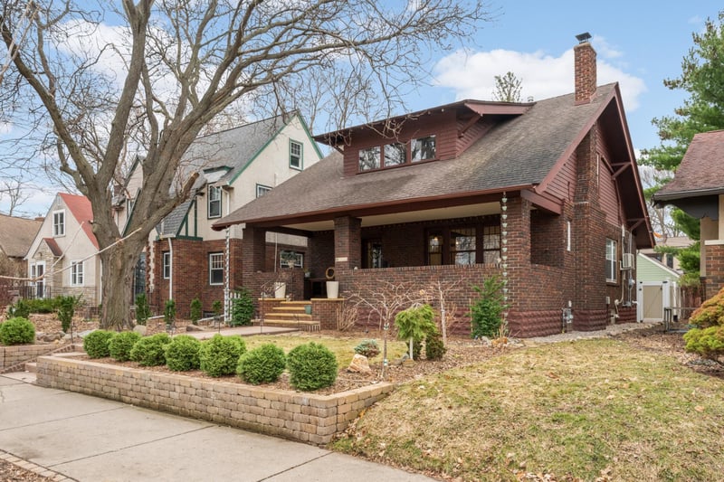 2220 Seabury Ave, Minneapolis, MN 55406