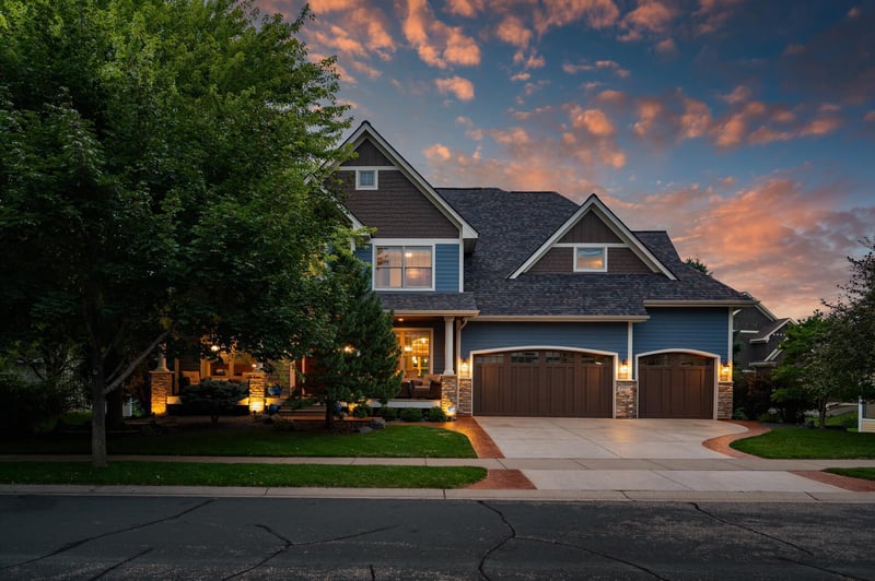 16895 Dynamic Dr, Lakeville, MN 55044