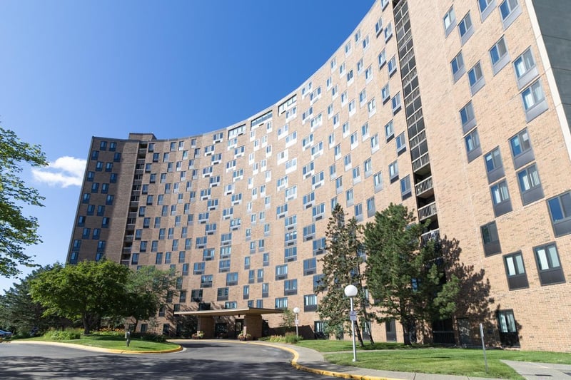 1181 Edgcumbe Rd #406, Saint Paul, MN 55105